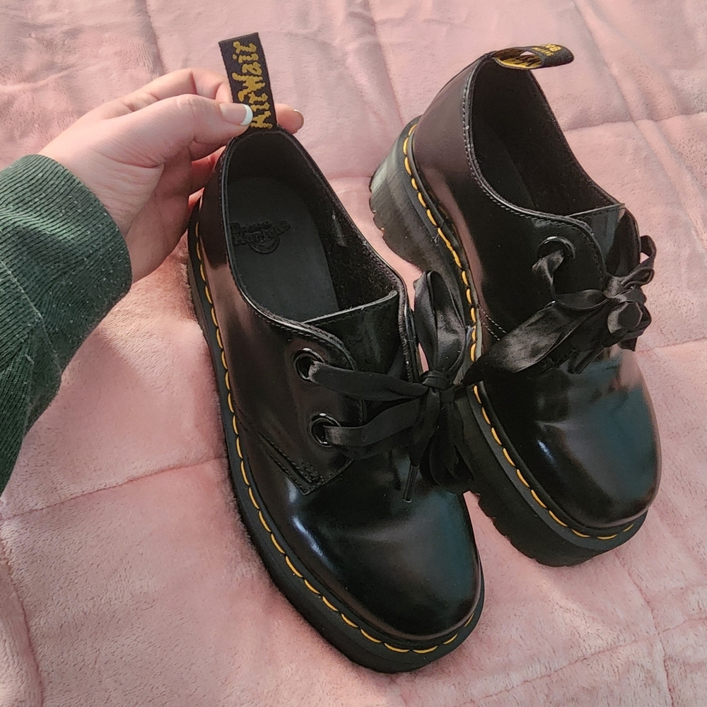 Dr. Martens Black Platform Lace-Up Shoes | Y2K Grunge - Picture 3 of 8